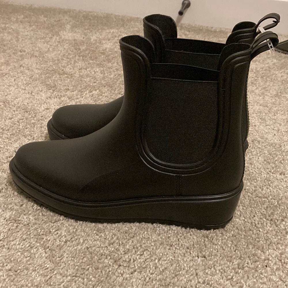 New rain/weather boots